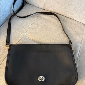 Black American Classics Leather Cross Body Purse